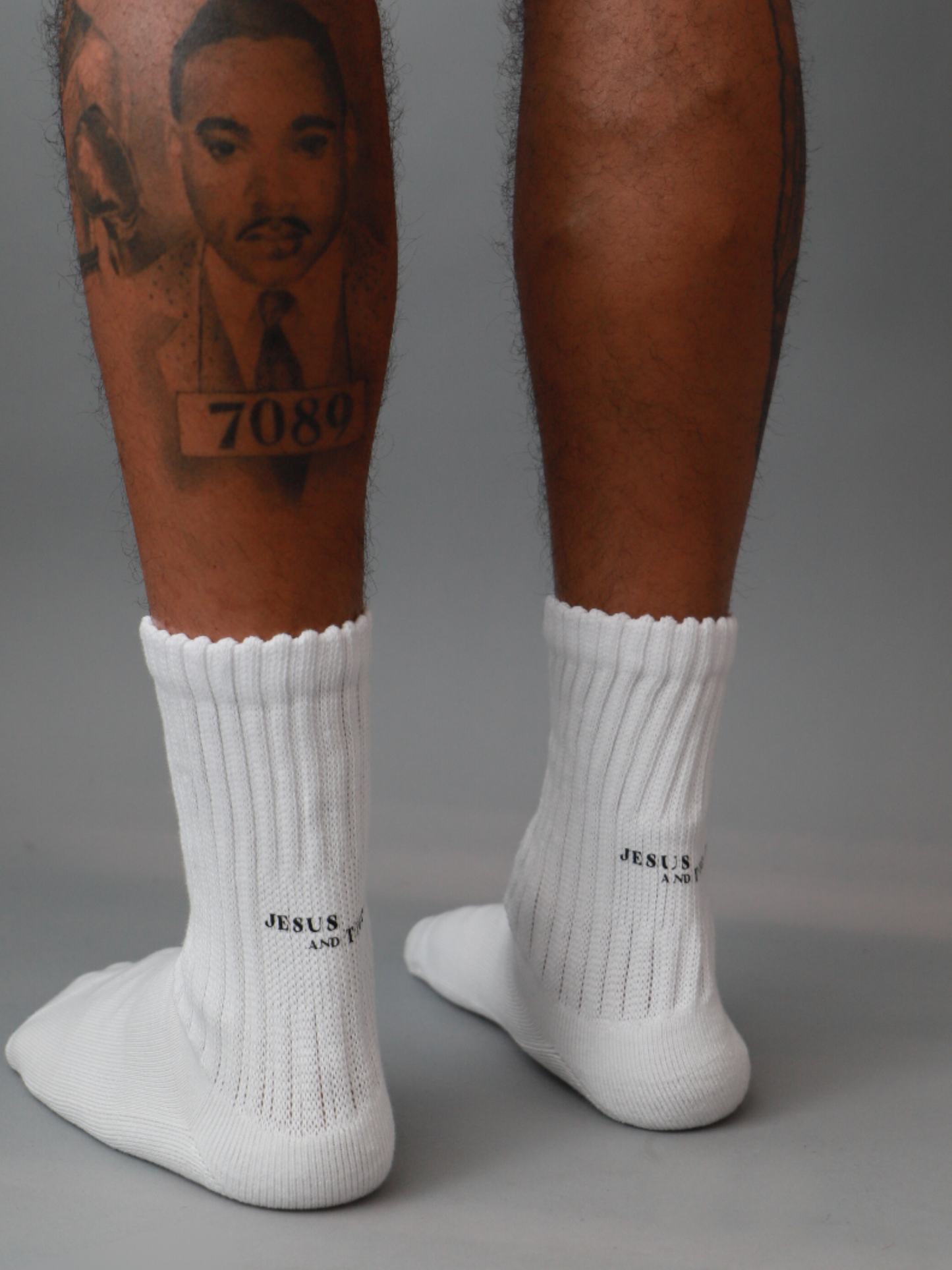 SIGNATURE SOCKS