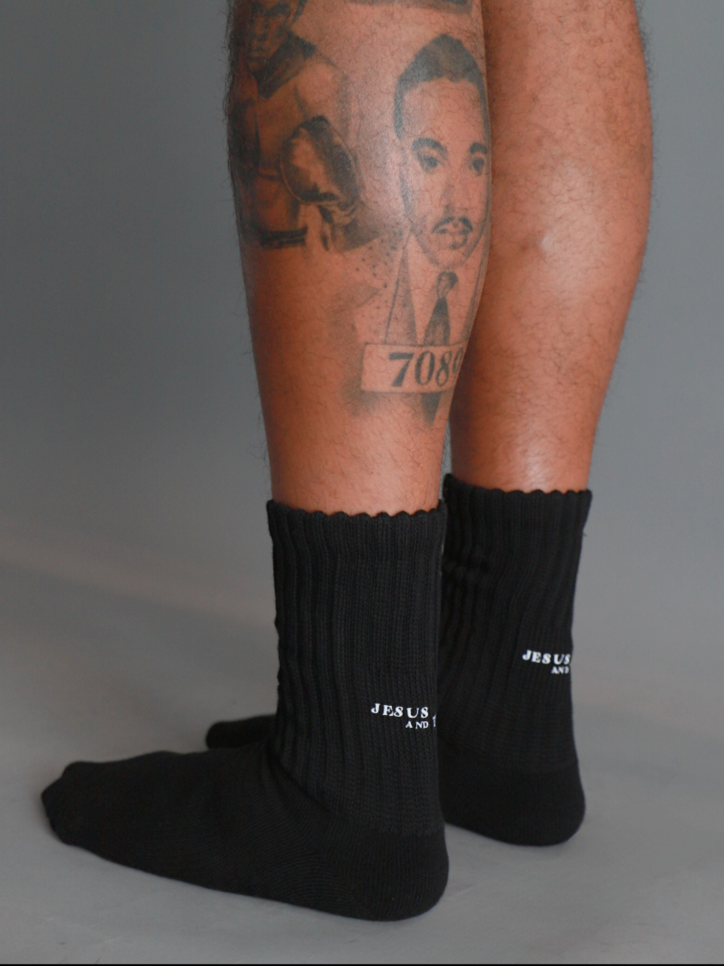 SIGNATURE SOCKS